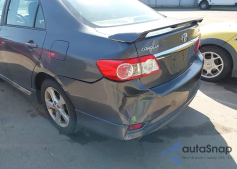 2013 Toyota Corolla S из США, поврежденный, VIN 2T1BU4EE8DC956895